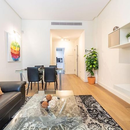 Angeles Santa Cruz Deluxe By Valcambre Apartment เซบีญา ภายนอก รูปภาพ