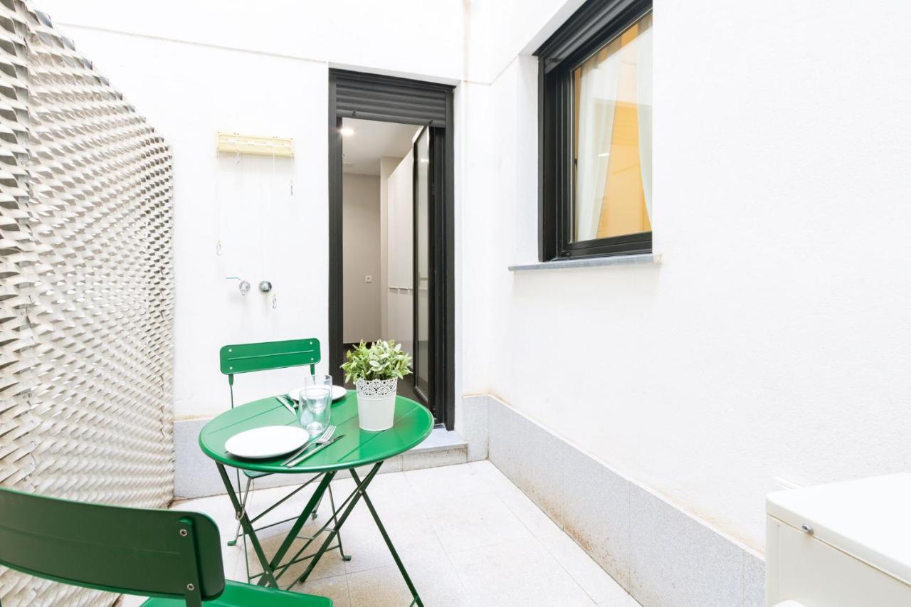 Angeles Santa Cruz Deluxe By Valcambre Apartment เซบีญา ภายนอก รูปภาพ